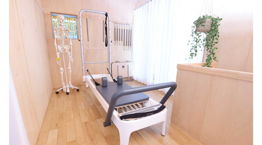 ピラティススタジオV8の画像