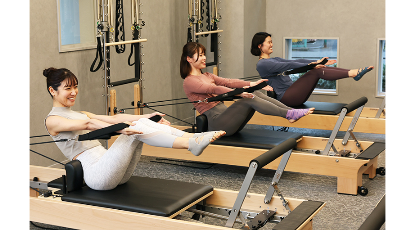 roll UP pilates studioの画像